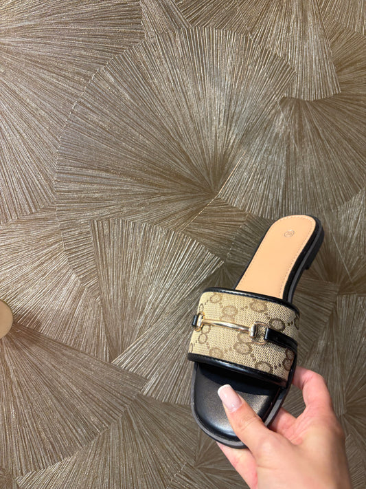 Senna slippers