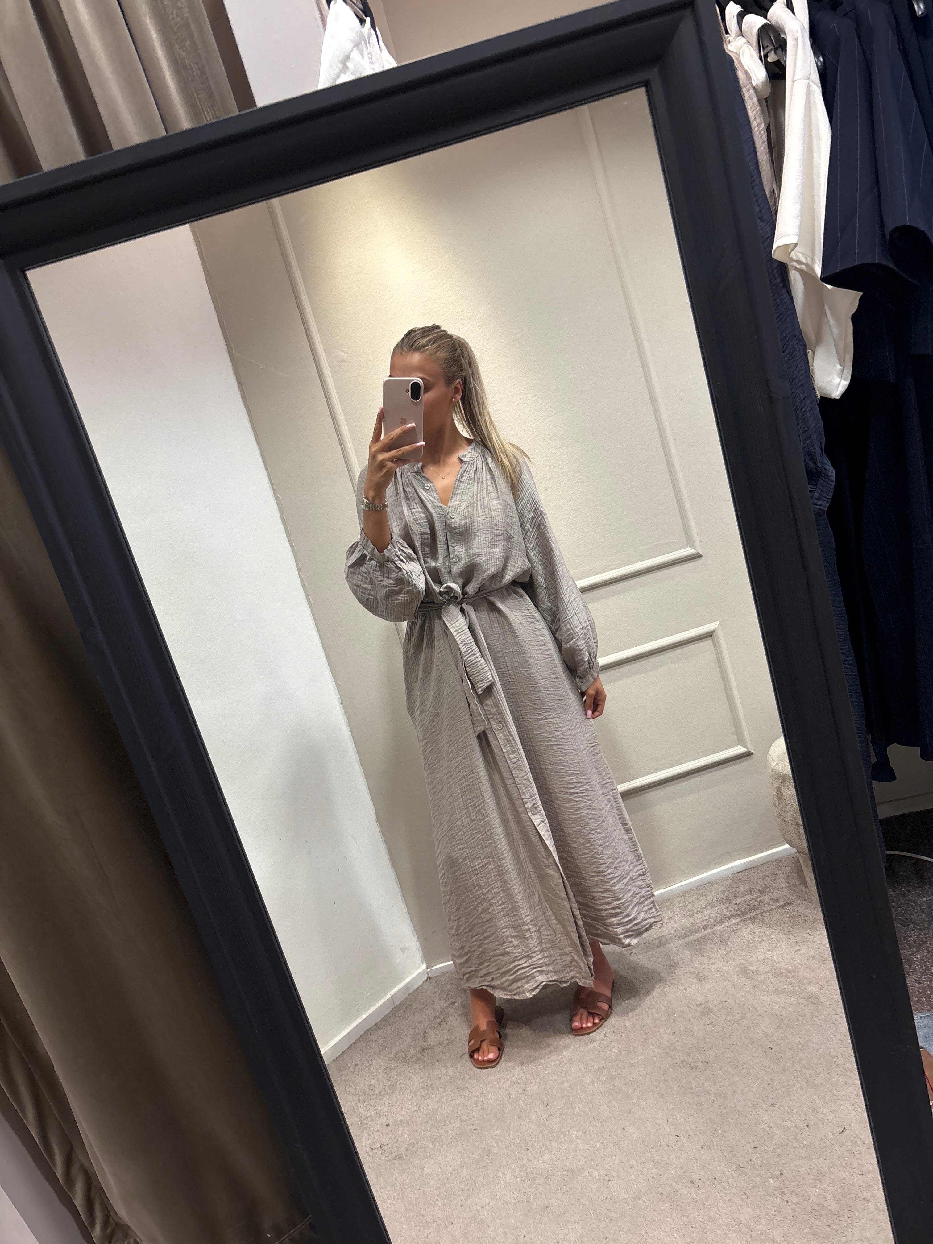 Ashley dress - Taupe