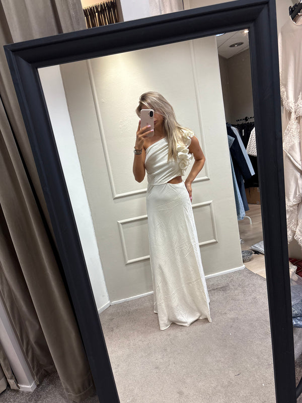 Chloe dress