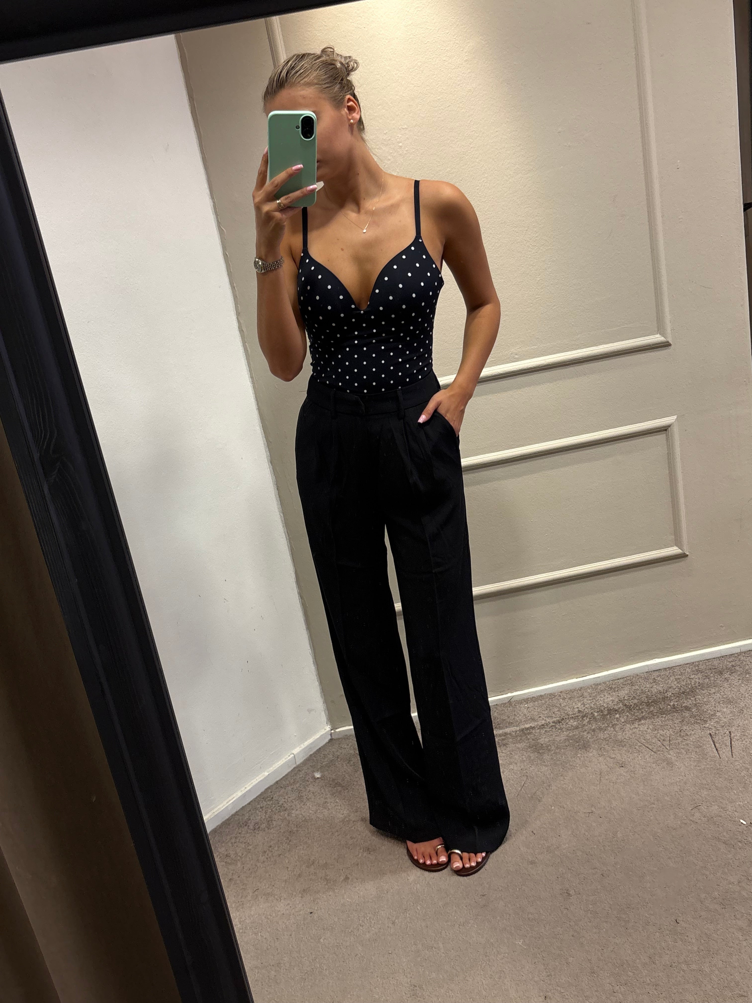 Shanita body
