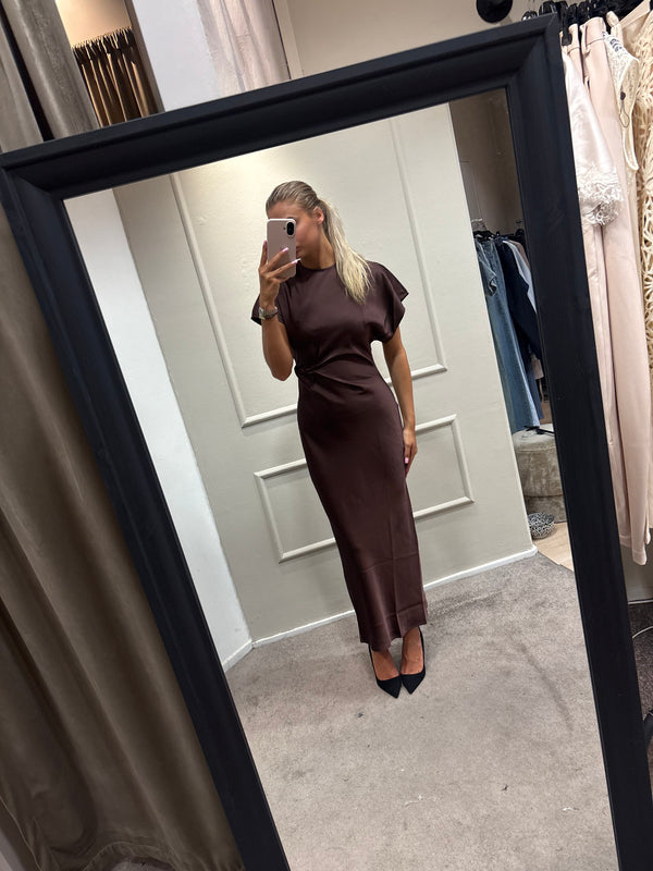 Dominique dress - Bruin