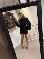 Shoulder top