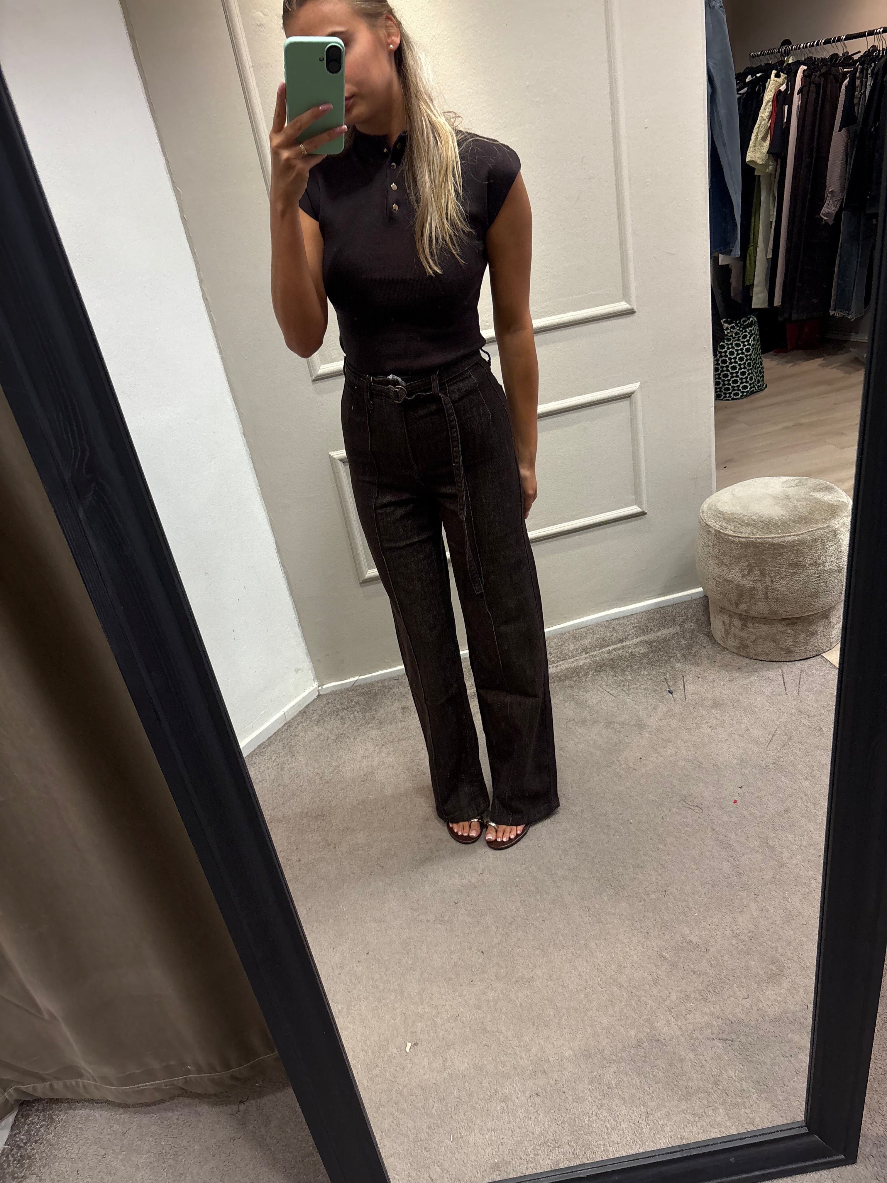 Shania top