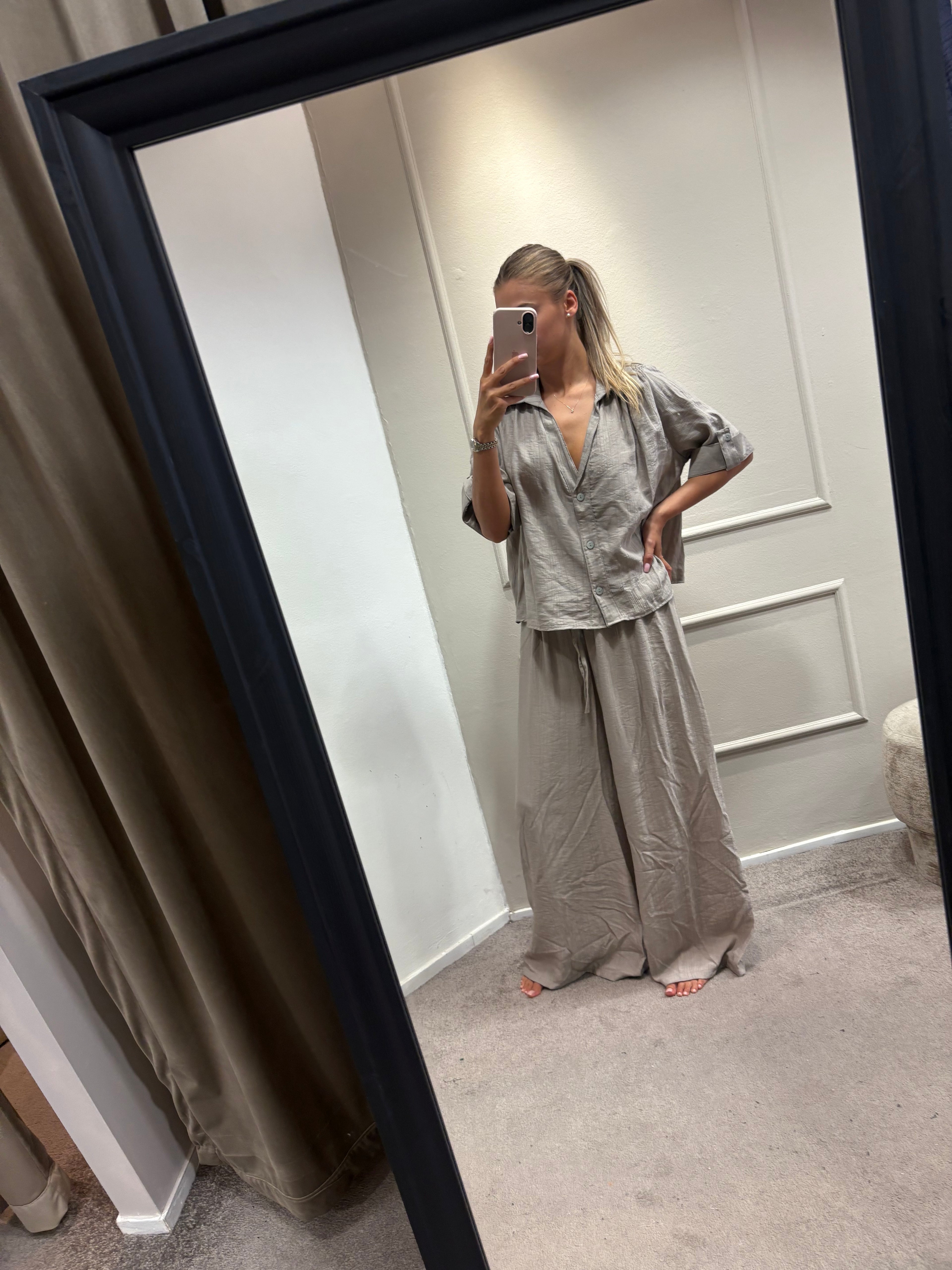 Millie set