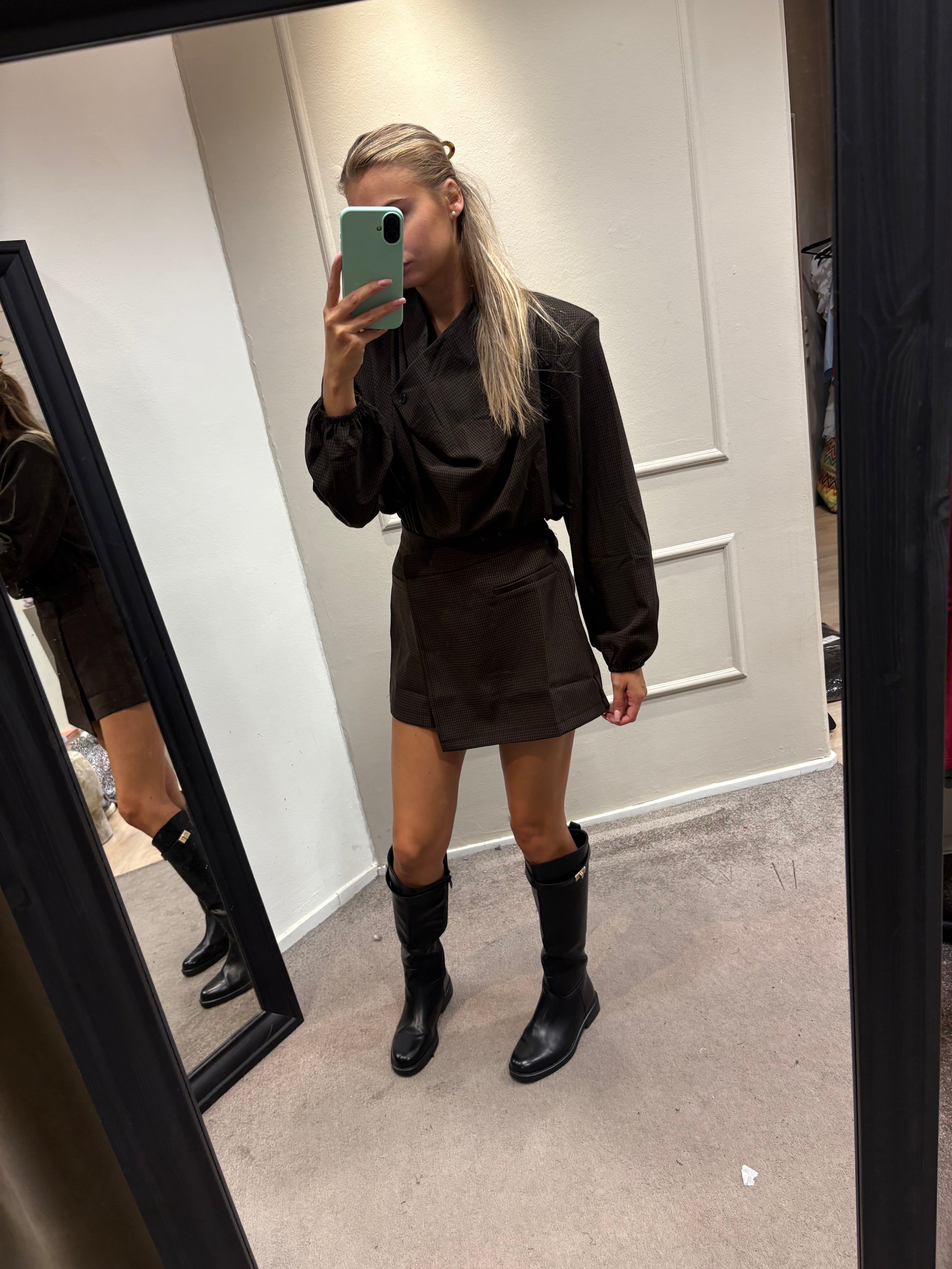 Romy skort