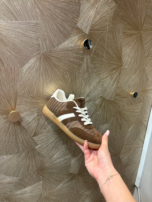 Lau sneaker