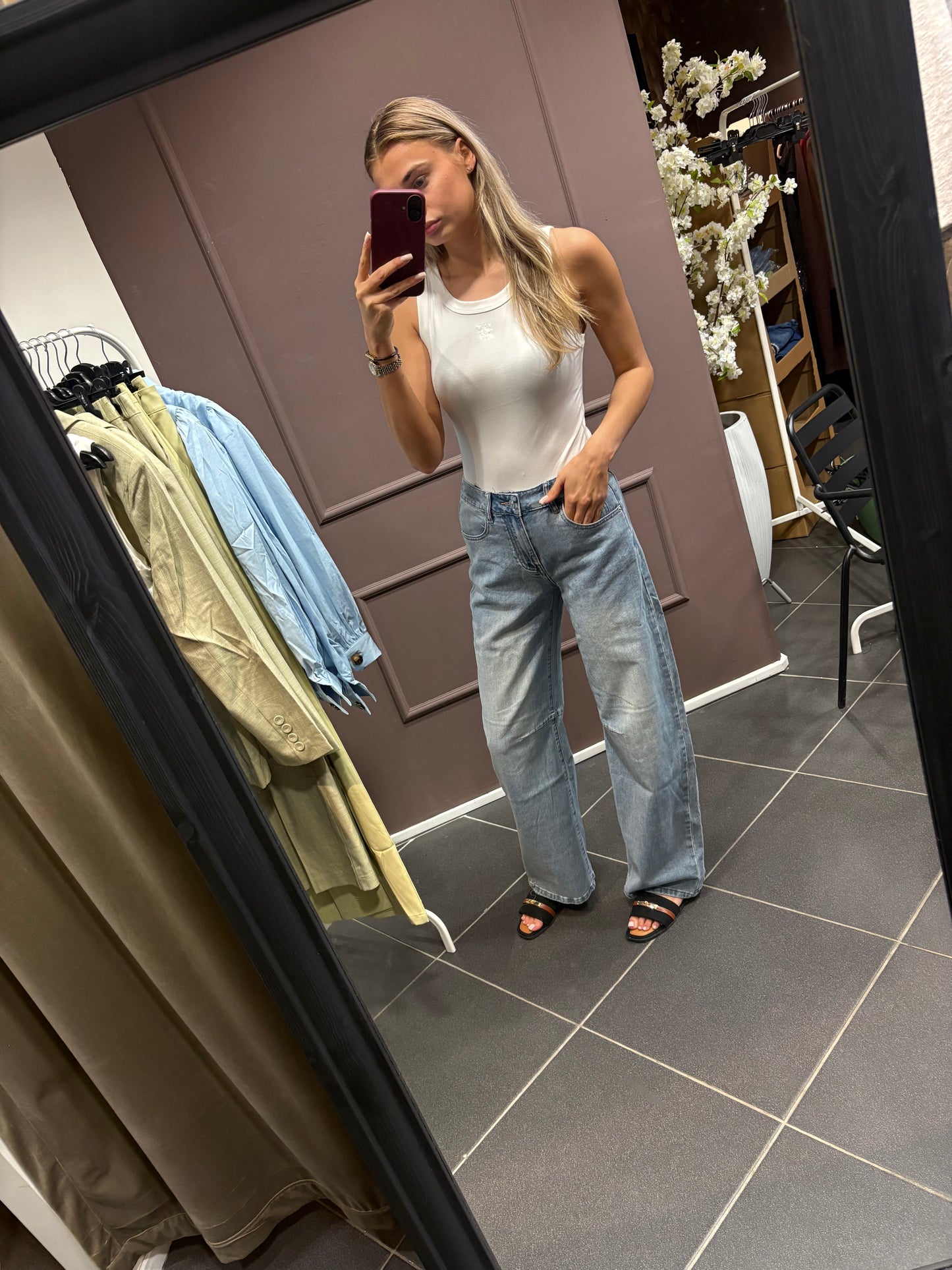 Balloon jeans