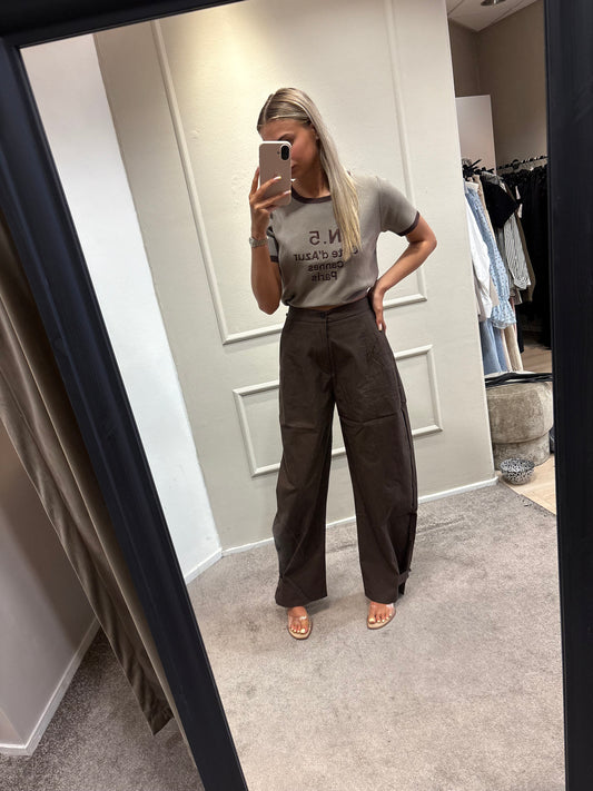 Paris top