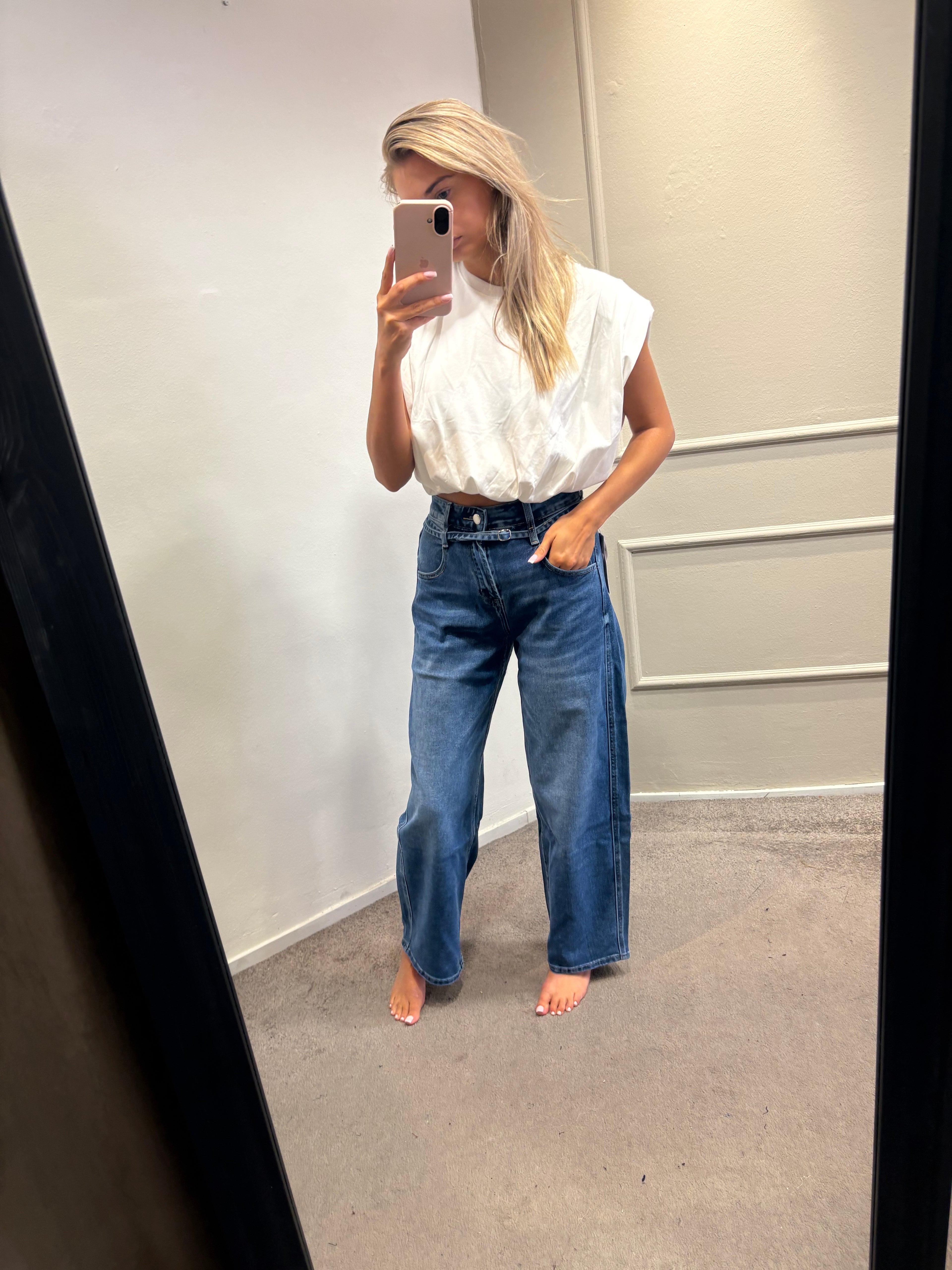 Balloon jeans