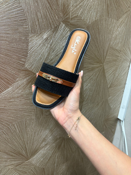 Nikki slippers