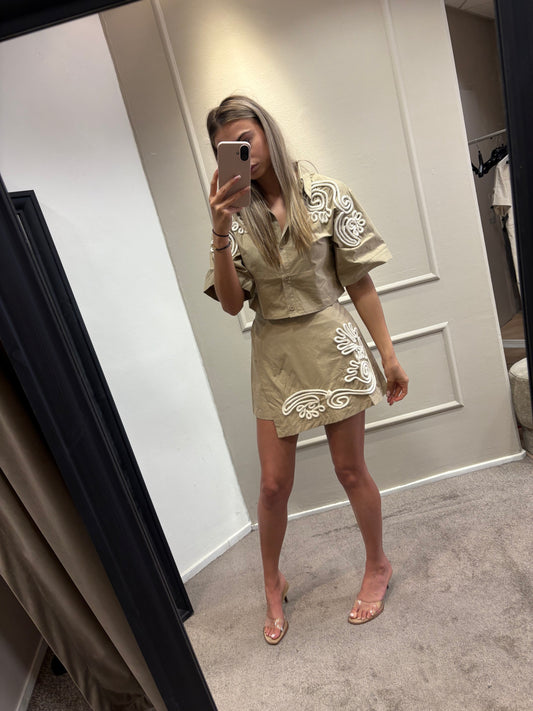 Lof set - Camel pre order