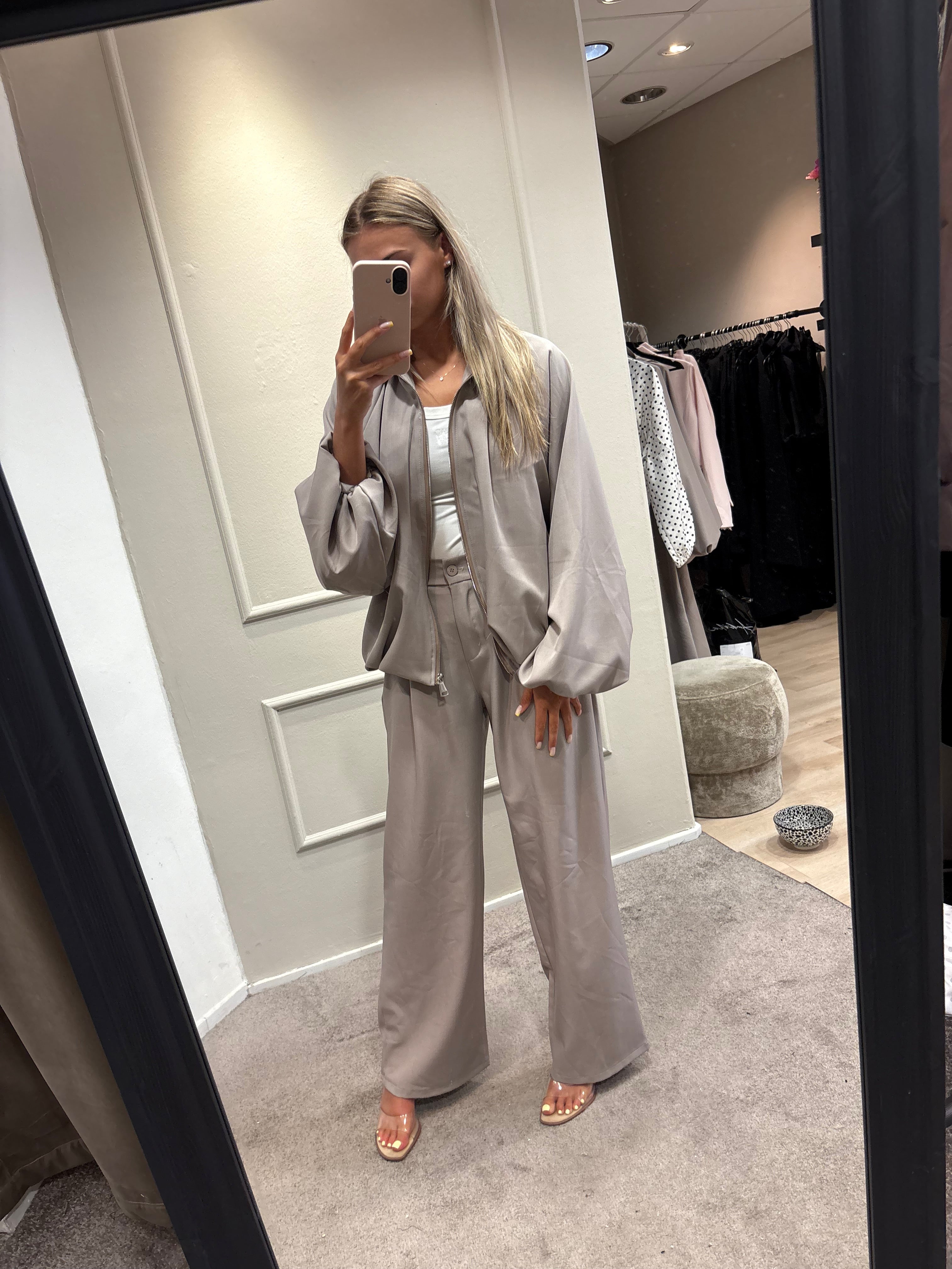 Jessica set - Taupe