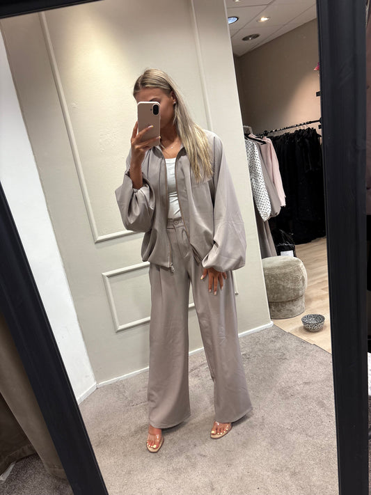 Jessica set - Taupe
