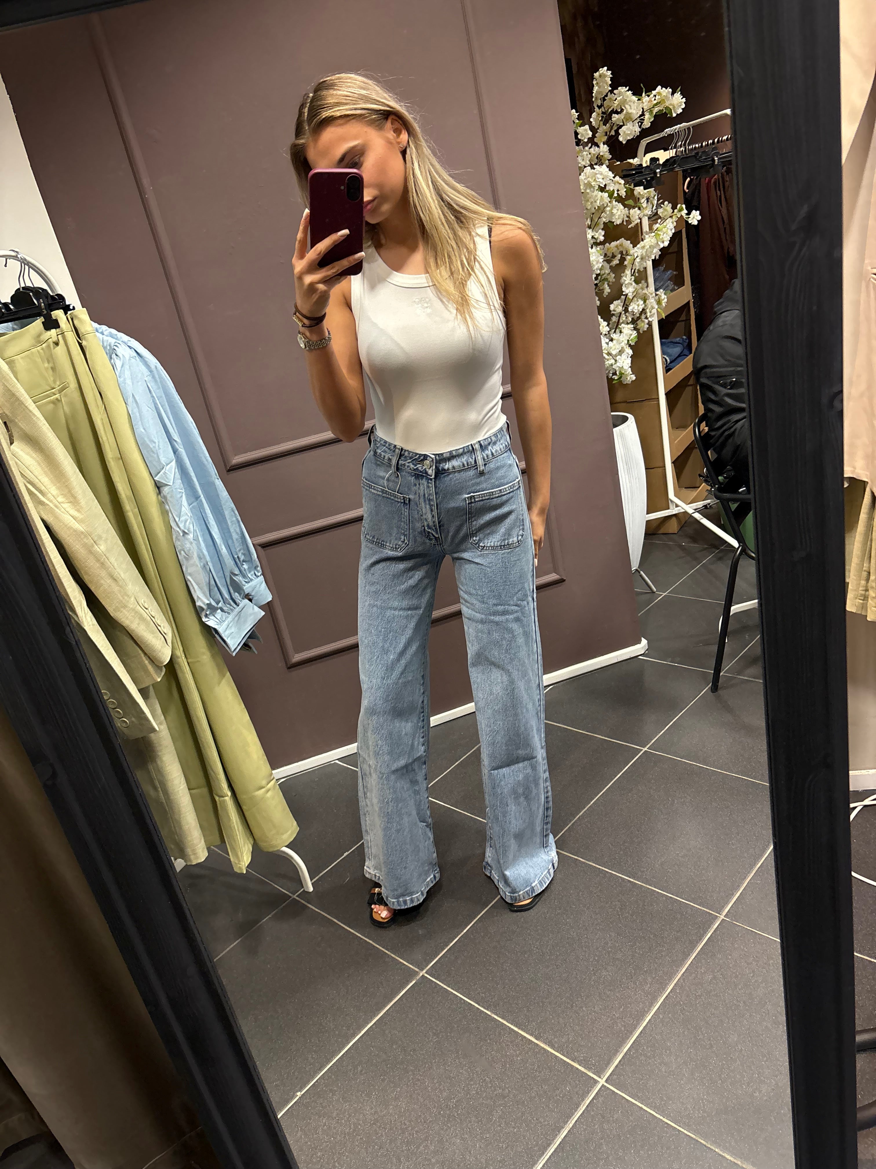 Lina jeans