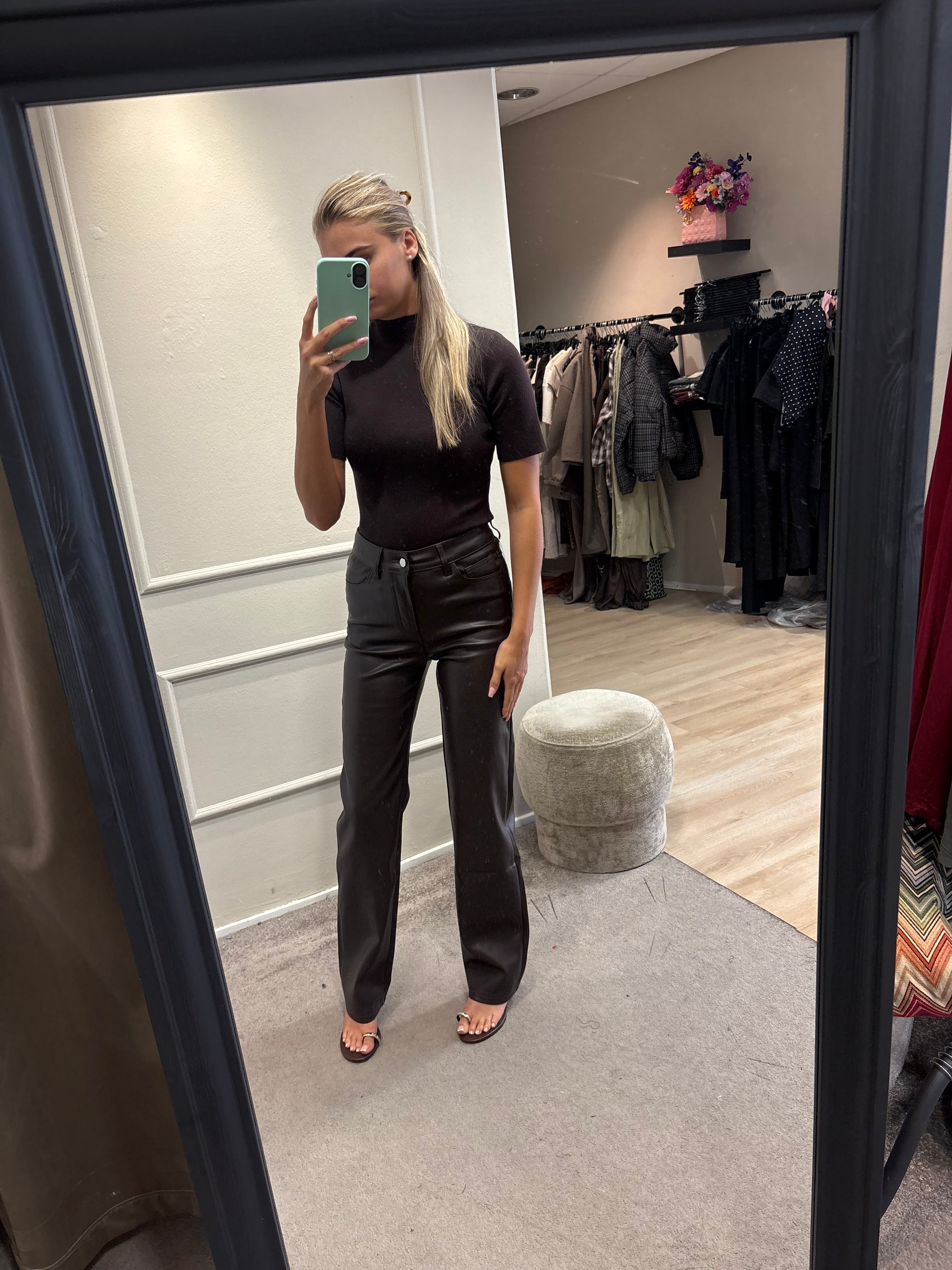 Leather pantalon