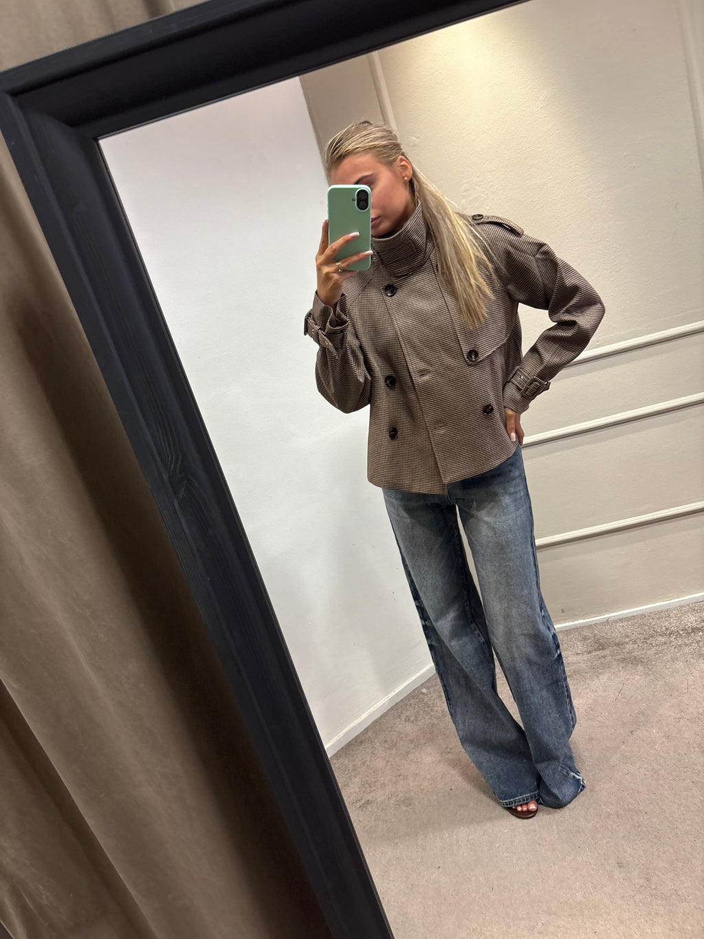 Isa jacket