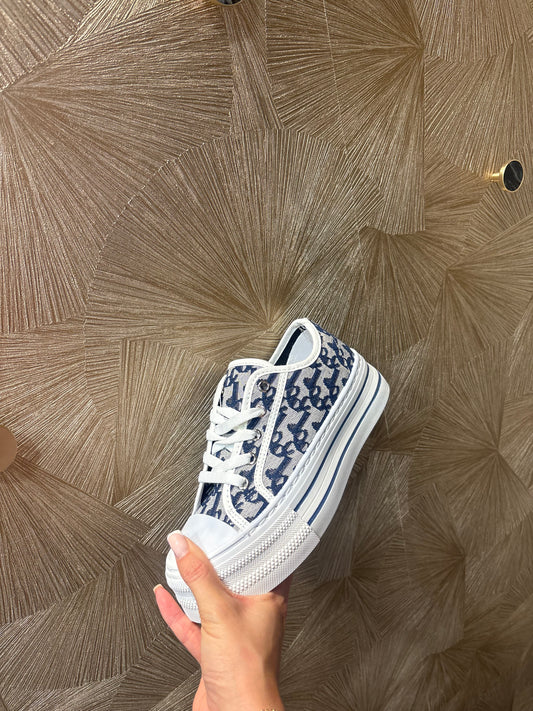 Dana sneakers