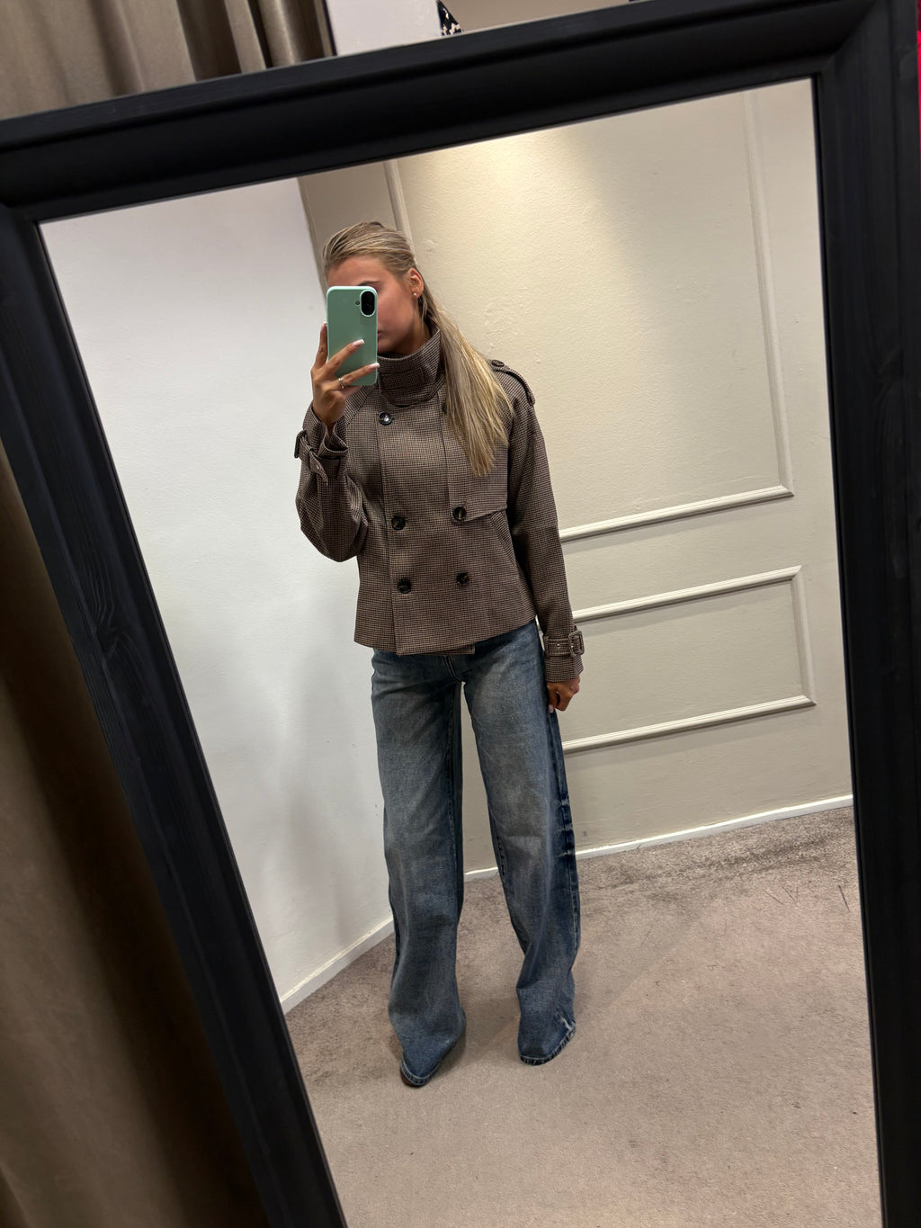 Isa jacket
